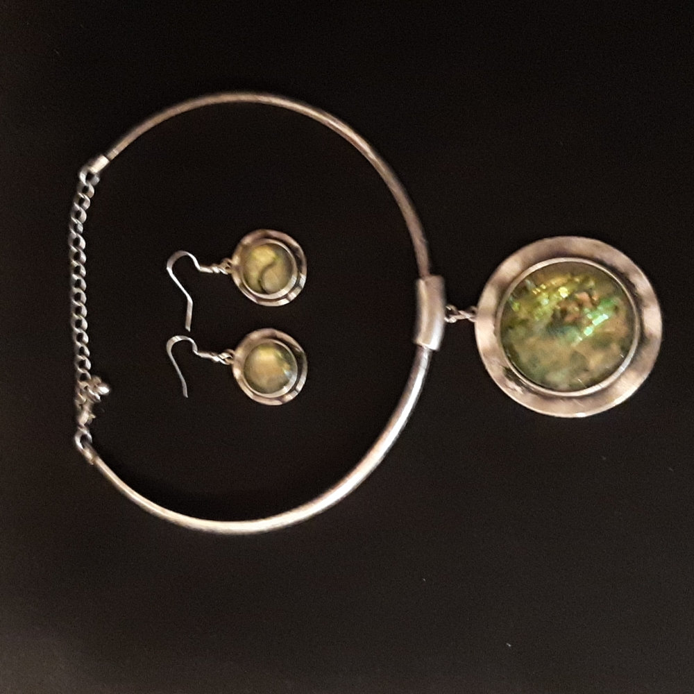 Timeless Abalone Shell Silver Choker & Earrings Set